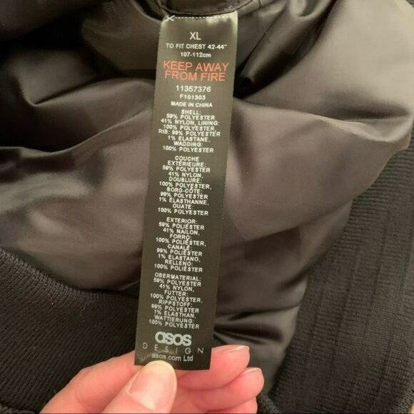 ASOS mens heavyweight padded bomber jacket in black with MA1 pocket - XL NWOTs - Picture 6 of 11